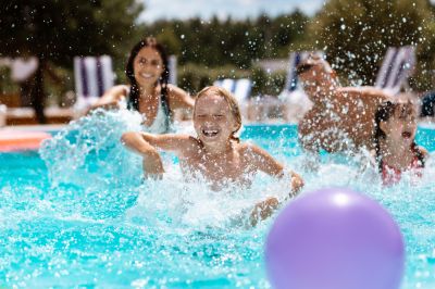 Enjoy Pool Activities With Family and Friends!
